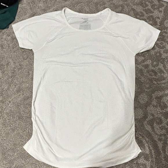 GAIAM Activewear Fitted Tee - Picture 1 of 5